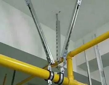 闸阀支撑架的质量要求。价格决定了东区抗震支撑框架的质量。